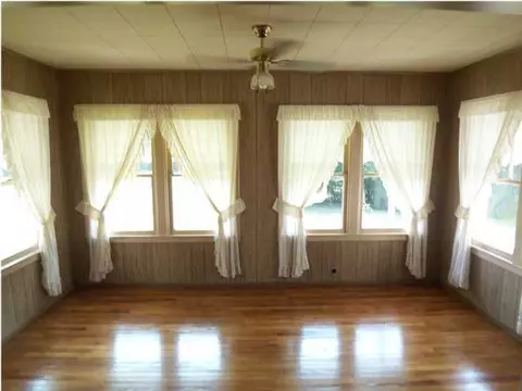 1758 E Crabtree Rd, Hixson, TN 37343 photo 10