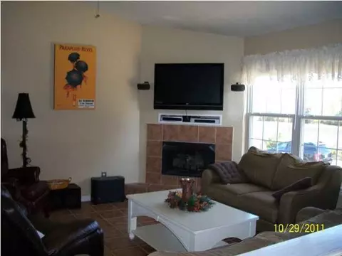 7521 Mcdaniel Ln, Ooltewah, TN 37363 photo 2