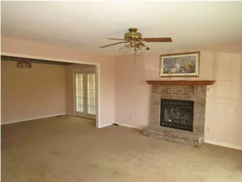 1109 Asher St, Jasper, TN 37347 photo 3