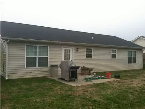 113 Bear Den Ct, Dalton, GA 30721 photo 3