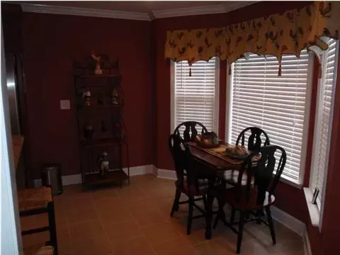 8564 Derry Berry Ln, Hixson, TN 37343 photo 6