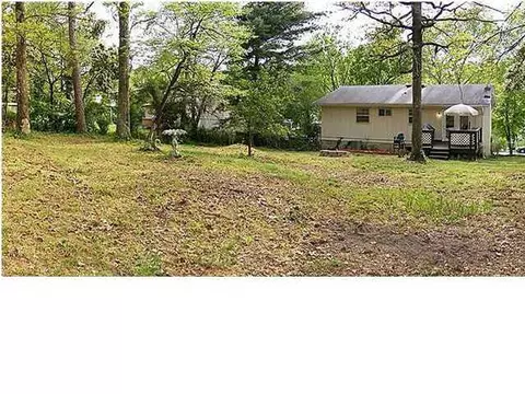 8321 Middle Dr, Ooltewah, TN 37363 photo 3