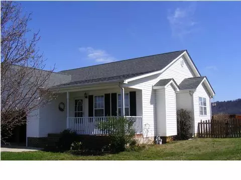92 Bluff View Dr, Ringgold, GA 30736 photo 1