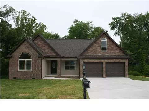 876 Soaring Eagle Cir, Hixson, TN 37343 photo 1
