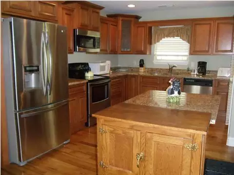 698 Soaring Eagle Cir, Hixson, TN 37343 photo 2