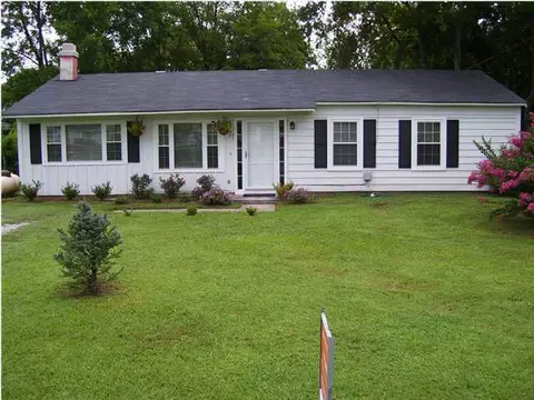 117 Robert Lee Dr, Fort Oglethorpe, GA 30742 photo 1