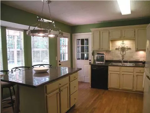 2710 Windthrush Dr, Chattanooga, TN 37421 photo 6