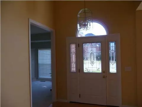 8667 Pershing Rd, Chattanooga, TN 37421 photo 2