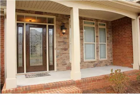 8681 Keystone Cir, Chattanooga, TN 37421 photo 2
