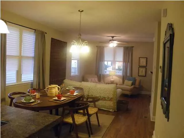  605 N Holly St, Chattanooga, TN 37404 photo 9