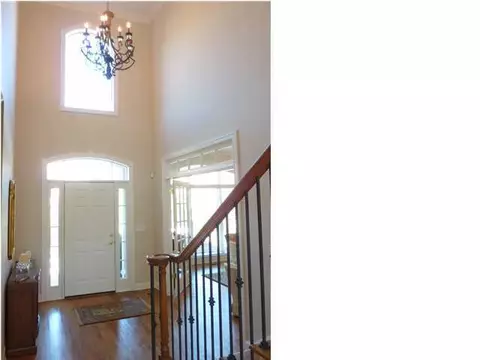 9640 Windrose Cir, Chattanooga, TN 37421 photo 3