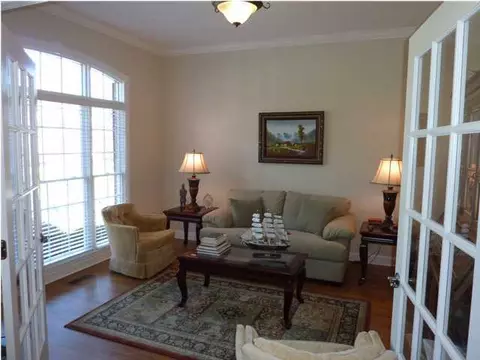 9640 Windrose Cir, Chattanooga, TN 37421 photo 4