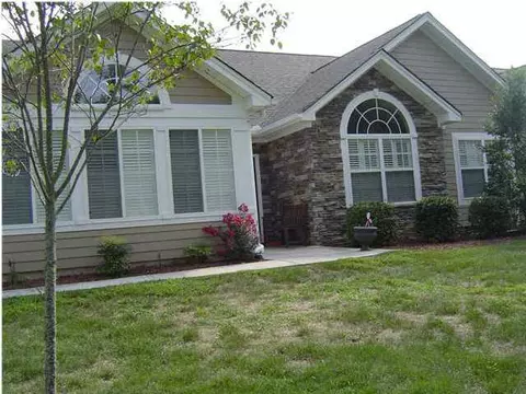 2467 Baskette Way, Chattanooga, TN 37421 photo 2