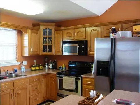 8712 Streamside Dr, Ooltewah, TN 37363 photo 9