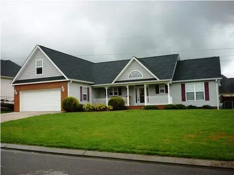 8712 Streamside Dr, Ooltewah, TN 37363 photo 3