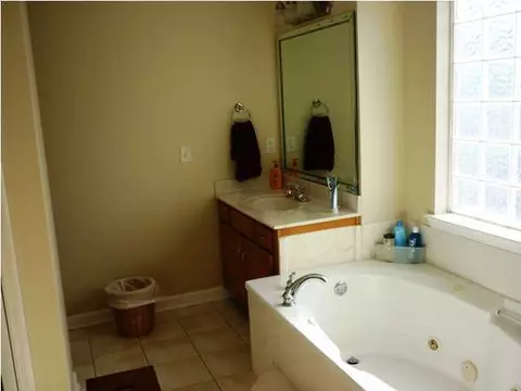 8712 Streamside Dr, Ooltewah, TN 37363 photo 17