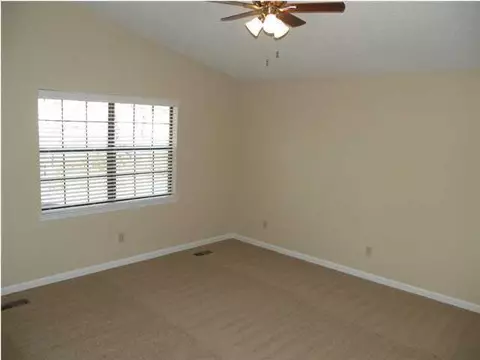 1917 Howell Mill Dr, Chattanooga, TN 37421 photo 8