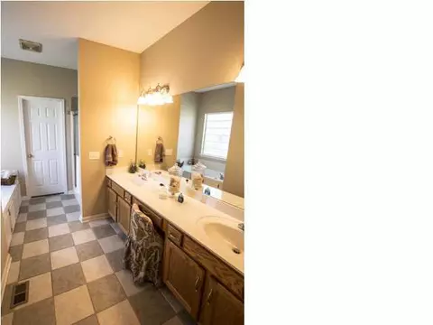 8507 Streamside Dr, Ooltewah, TN 37363 photo 18