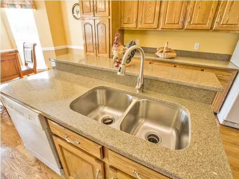 8507 Streamside Dr, Ooltewah, TN 37363 photo 9