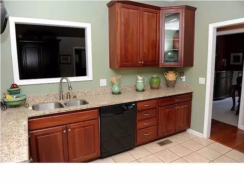 8528 Pershing Rd, Chattanooga, TN 37421 photo 3