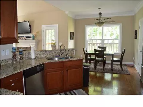 8736 Walnut Leaf Dr, Ooltewah, TN 37363 photo 11