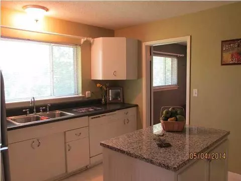 3722 Premium Dr, Chattanooga, TN 37415 photo 5