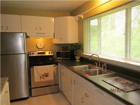 3722 Premium Dr, Chattanooga, TN 37415 photo 3