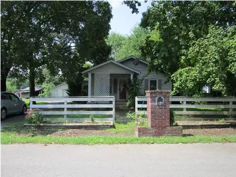 404 Hickory St, Dunlap, TN 37327 photo 2