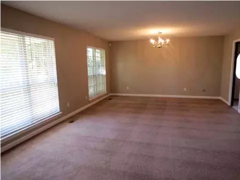 679 Ringgold Rd, Rock Spring, GA 30739 photo 3