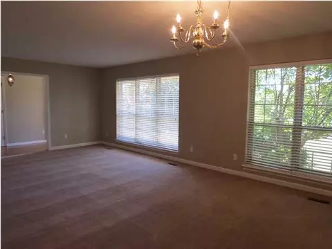 679 Ringgold Rd, Rock Spring, GA 30739 photo 4
