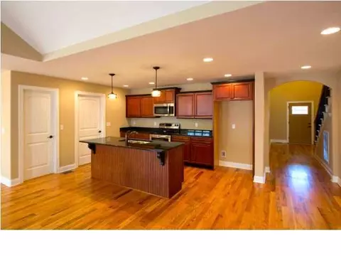 736 Soaring Eagle Cir, Chattanooga, TN 37343 photo 5