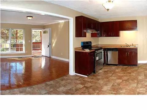 8315 Middle Rd, Chattanooga, TN 37421 photo 5