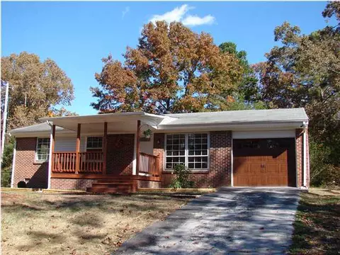 8315 Middle Rd, Chattanooga, TN 37421 photo 1