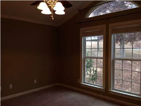 756 Van Dell Dr, Rock Spring, GA 30739 photo 9