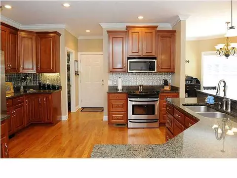 7764 Tranquility Dr, Ooltewah, TN 37363 photo 9