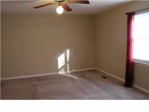 1923 Lake Peninsula Dr, Hixson, TN 37343 photo 11