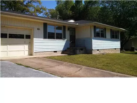 1437 Ely Rd, Hixson, TN 37343 photo 1