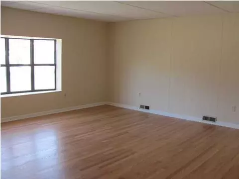14 Phillips Dr, Fort Oglethorpe, GA 30742 photo 6