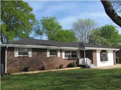 14 Phillips Dr, Fort Oglethorpe, GA 30742 photo 1