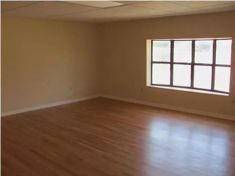 14 Phillips Dr, Fort Oglethorpe, GA 30742 photo 4