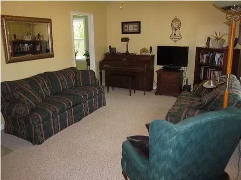 4038 E Freedom Cir, Ooltewah, TN 37363 photo 8