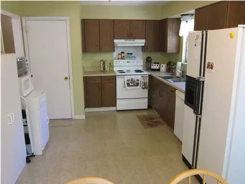 4038 E Freedom Cir, Ooltewah, TN 37363 photo 9