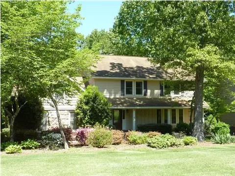 9225 Evening Shadow Dr, Chattanooga, TN 37421 photo 1