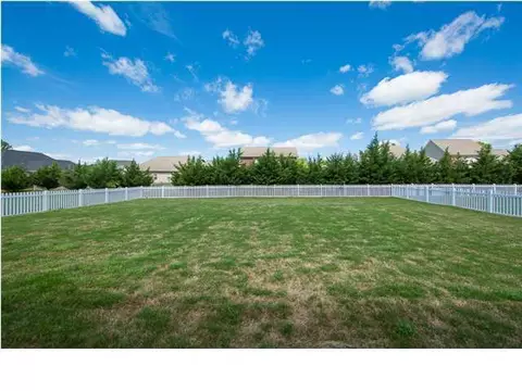 8317 Frontgate Cir, Ooltewah, TN 37363 photo 33