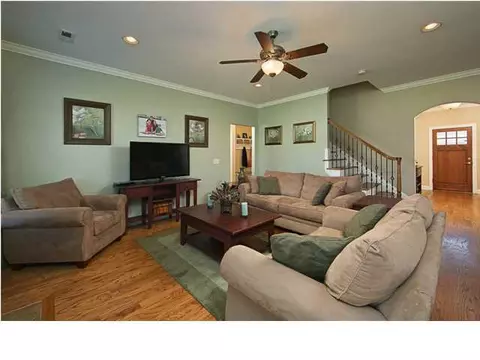 8317 Frontgate Cir, Ooltewah, TN 37363 photo 11