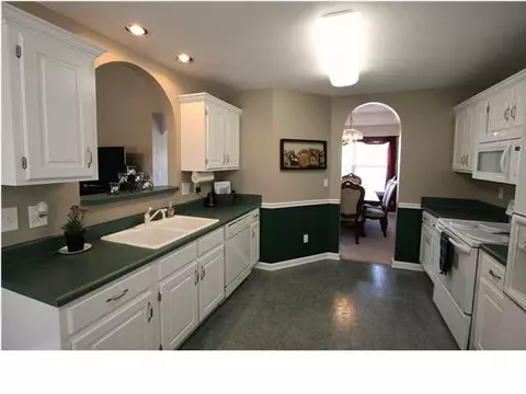 27 Windemere Dr, Ringgold, GA 30736 photo 6