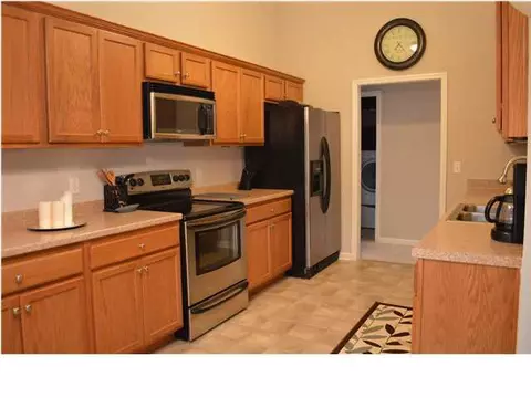 7491 Pfizer Dr, Ooltewah, TN 37363 photo 7