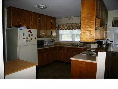804 Dennis Ave, Jasper, TN 37347 photo 3