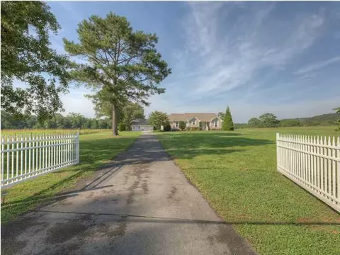 11320 Thatch Rd, Harrison, TN 37341 photo 1