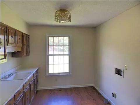 9540 Brainerd Rd, Chattanooga, TN 37421 photo 10